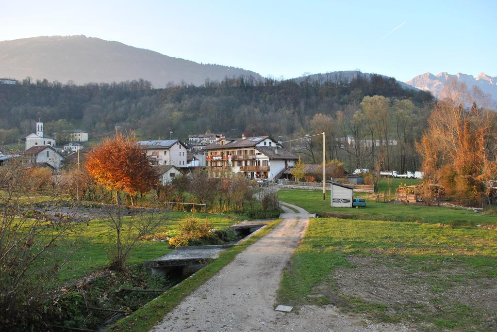 Agriturismo Il Girasole 펠트레 외부 사진